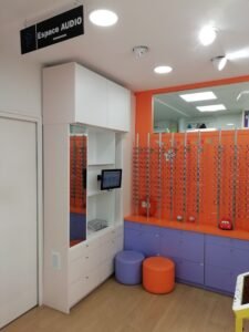 Opticien Paris - Optic 2000 - Saint Charles