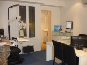 Opticien Paris - Optic 2000 - Saint Charles