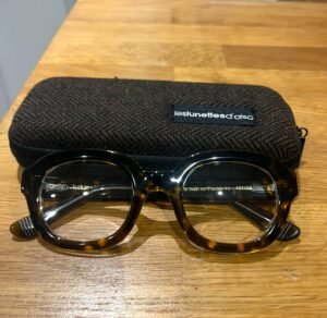 glasses of also