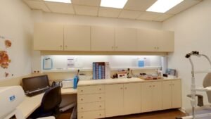 Opticien Paris - Lecourbe - Krys