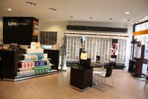 OPTICORNER