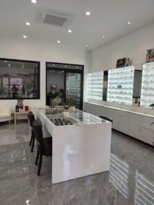 Vi-Tale Optic 佳视眼镜店
