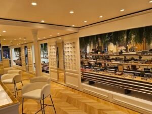 Eyeshow - Opticien Paris 6 | Lindberg & Masunaga | Rue de Rennes