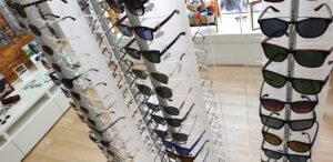 Au Coin Des Lunetiers