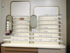 Eye's Contact - Paris 6