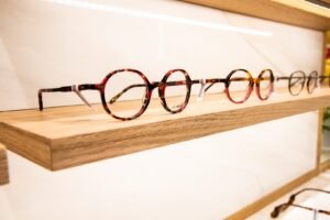 Le Petit Artisan Du Regard - Opticien Enfant Paris 9
