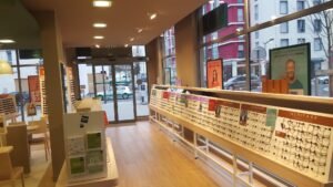 GENERALE D'OPTIQUE LYON VAISE (parking gratuit Intermarché)