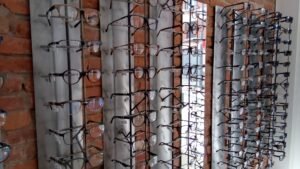 Au Coin Des Lunetiers