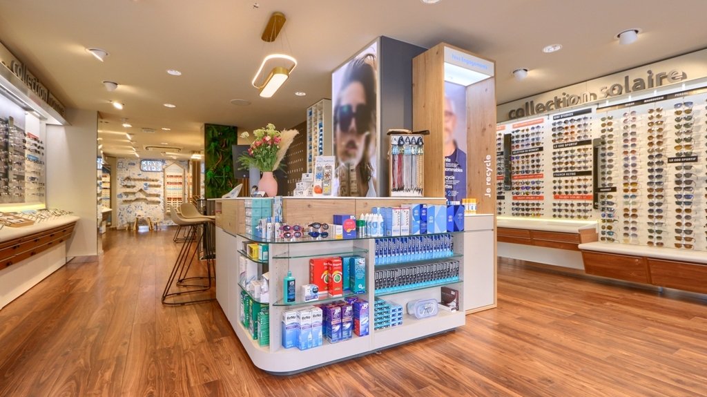 Opticien Paris - Rue de Grenelle - Krys Paris 15