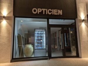 Opticien