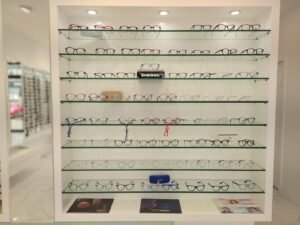 UNIVERSAL OPTIC 145 CHEMIN DU MERLANCON