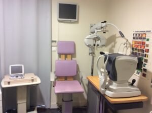 Opticien Saint-Julien-en-Genevois - Optic 2000 - Face à la Poste