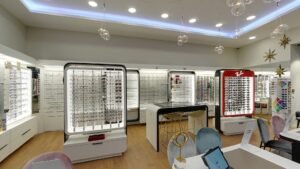 Opticien Tarbes - Optic 2000 - Face au tribunal