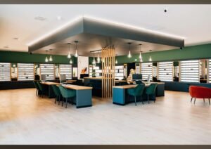 Universal Vision - Saint-Mitre-les-Remparts
