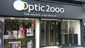 Opticien Poissy - Optic 2000 - Face au cinéma