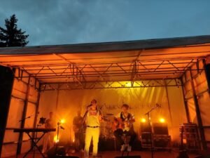 LISSAC Verneuil : ouvert le dimanche matin