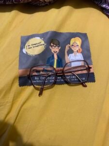 Au comptoir des Lunetiers Bully