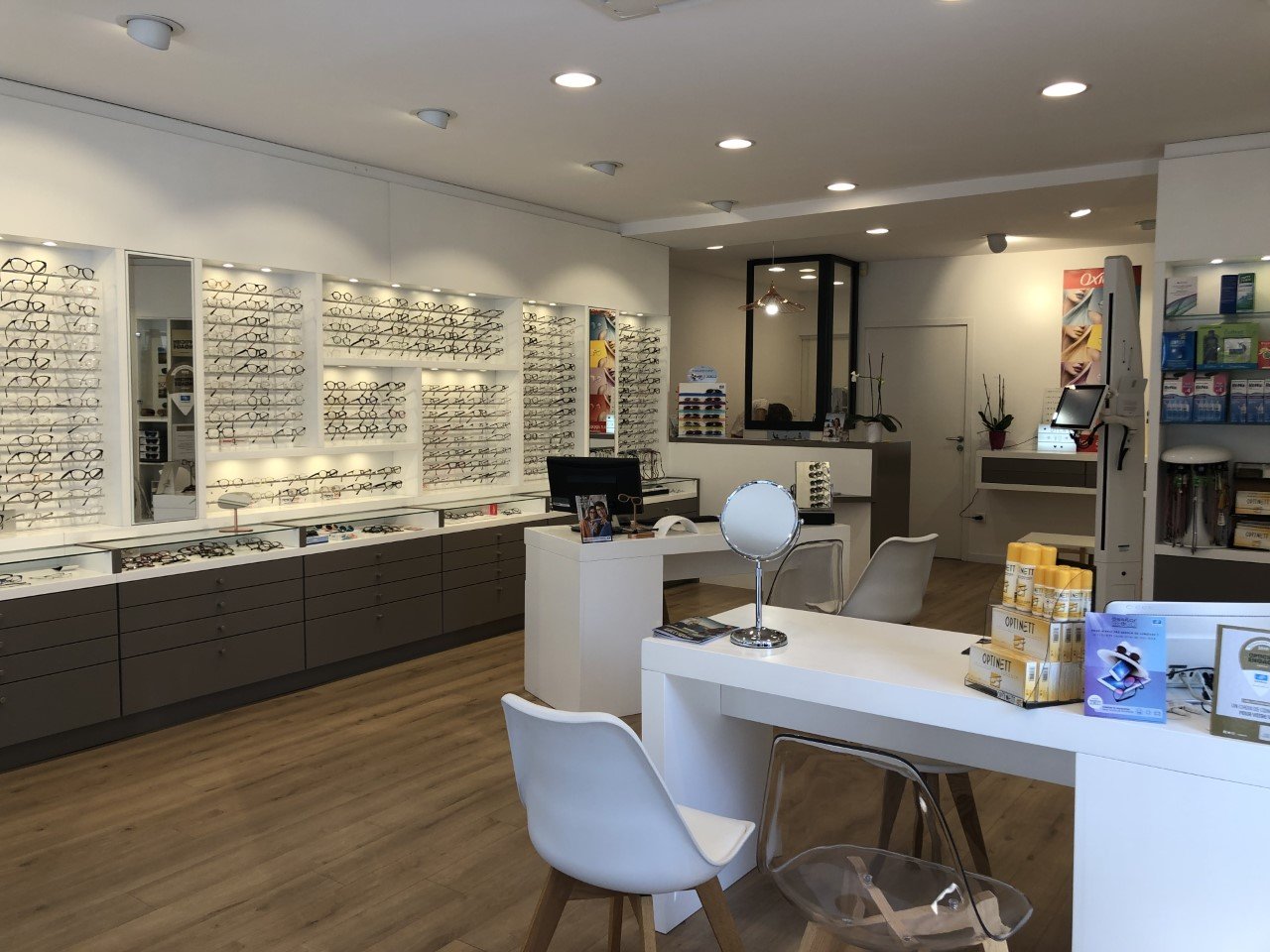 10 Strict Opticiens Pessac