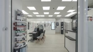 Opticien Montaigu-Vendée - Optic 2000 - Rue de l'Amiral Duchauffault