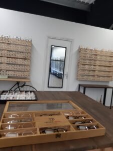 OPTIQUE AVENUE