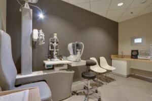 Opticien Cesson - Cc Bois Senart Auchan - Krys