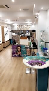 Optical Corner Cergy