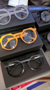 Les Lunettes De Nicolas