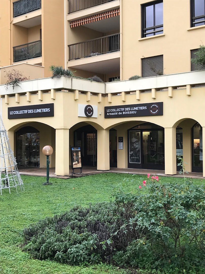 Opticien Écully - Arcades - Le Collectif des Lunetiers Écully