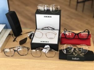 OPTIQ STORE (Opticien Diplômé)