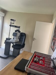 Au comptoir des Lunetiers Bully