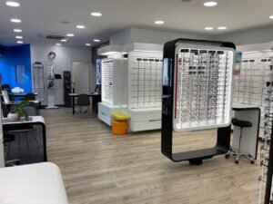 Opticien Saint-Julien-en-Genevois - Optic 2000 - Face à la Poste