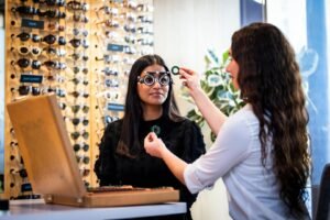 LaBELLE LUNETTE - Opticien Pantin