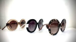 Watch Out ! La Lunette Autrement