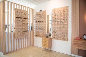 Optique et Lunettes - Opticien Rochefort