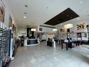 Opticien Senlis - Optic 2000 - Parking Intermarché