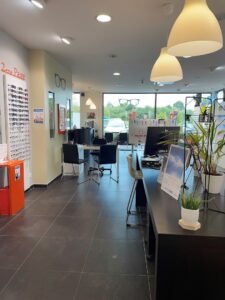 OPTIQUE VERNEUIL - Opticien