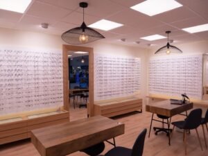 Léo opticien Tours - Ccial Super U La Riche