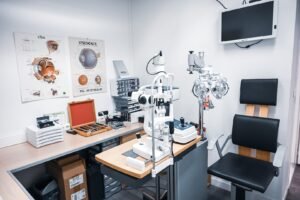 L'Atelier à Lunettes - Le Collectif Des Lunetiers