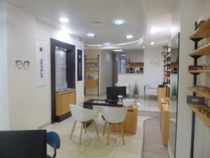 LA FABRIQUE A LUNETTES-Opticien-Arles