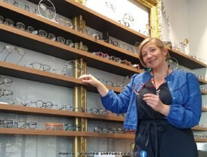 Opticien LA PETITE LUNETTERIE à Tours
