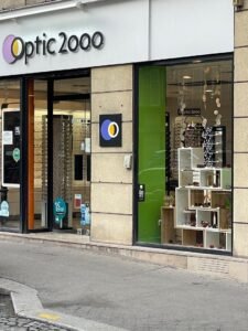 Opticien Paris - Optic 2000 - Face au 113
