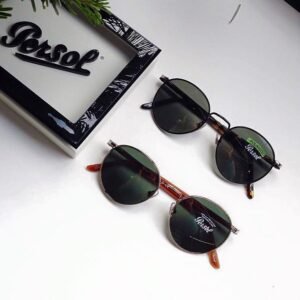 The Opticians of Paris