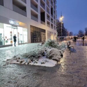  Large choice of frames